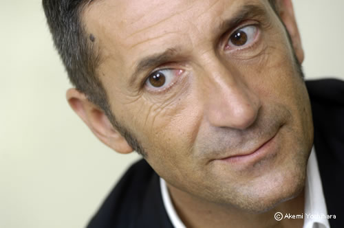 �p���c�F�b�^�E�W���[�����@�u���[�L�����w�уC���^�r���[�v