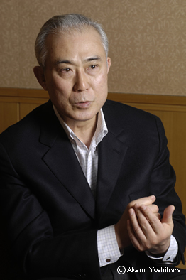 �����g�E�q��@�u��l�̃E�H�[�J�[�v2007�N5����